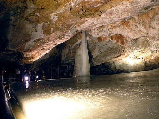 11. There are a lot of caves in Slovakia, six of them are on the World  Heritage List.  The one in the picture is called*