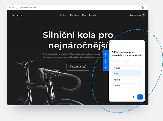 Webová stránka propagující silniční kola, která ukazuje různé způsoby zobrazení online dotazníku přímo v obsahu webu